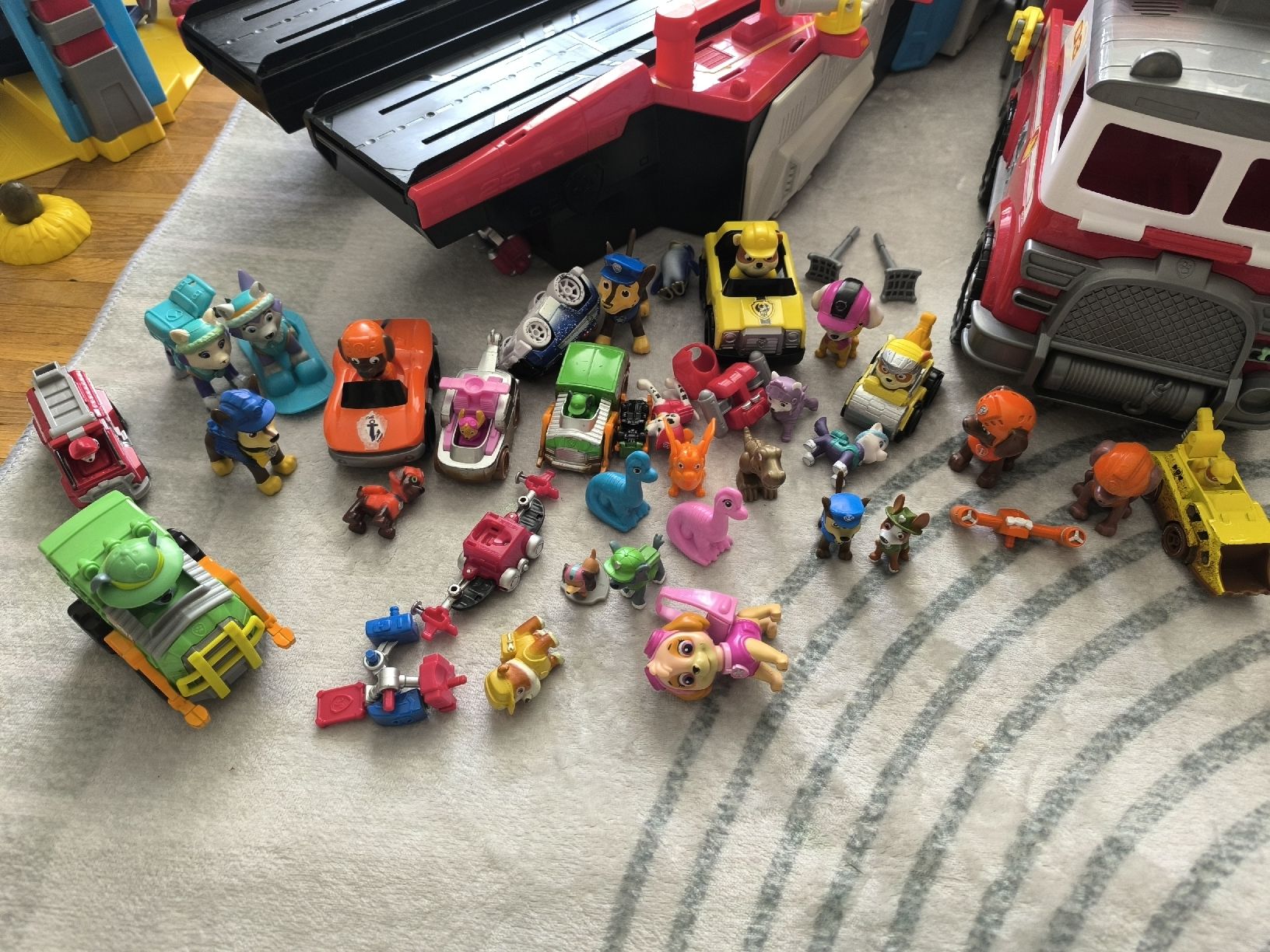 Giocattoli: Paw Patrol Sammlung – Usato da Kilchberg ZH venduto da Moshkitty 4