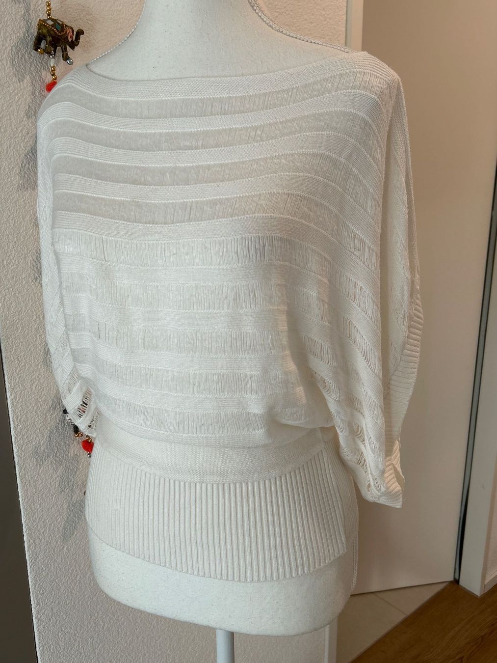 Maglioni & Felpe: Damen Pullover ecru mit Fledermausärmeln – Usato da Brunnen venduto da Nala2929 4