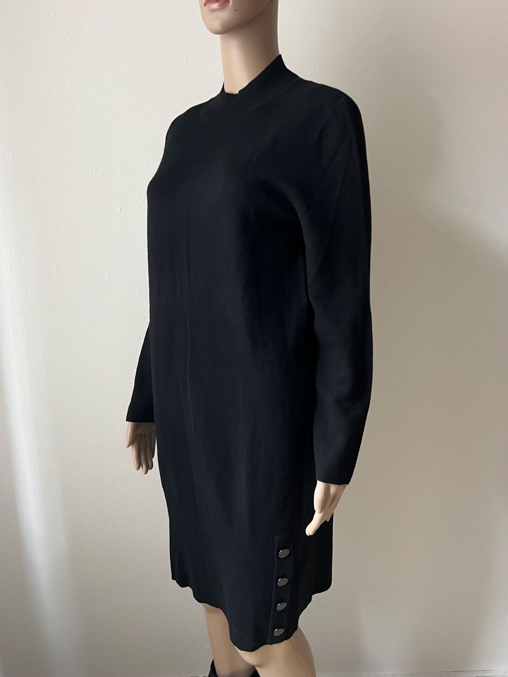 Massimo Dutti Vestiti: MASSIMO DUTTI Strickkleid 🖤 – Usato da Zürich venduto da ClosetQueen 1