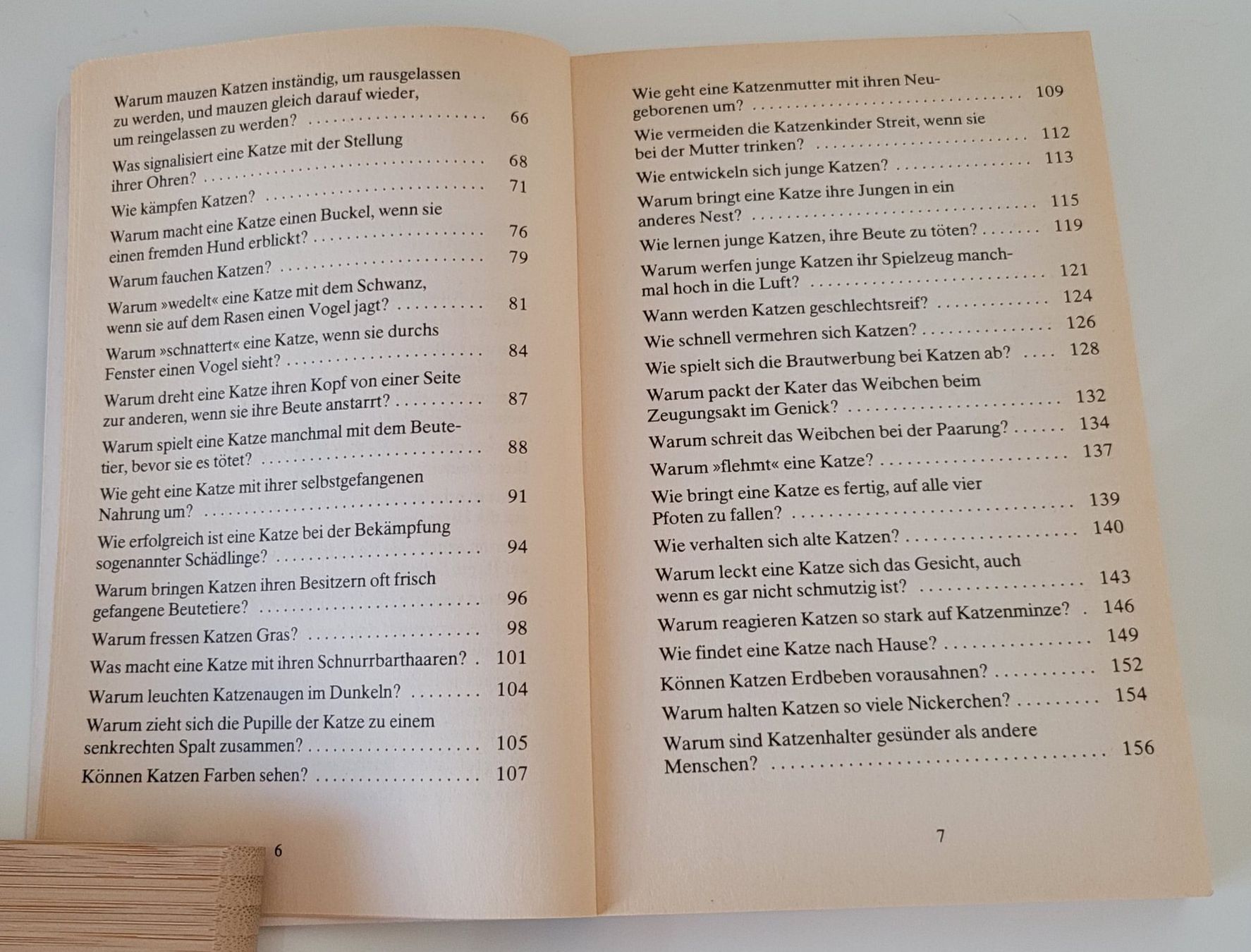 Libri: Desmond Morris - Warum machen Katzen einen Buckel? – Usato da Zürich venduto da fourpaws 4