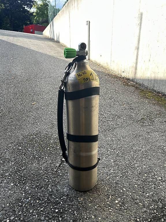 Tauchflaschen: Bouteille déco 7 litres alu  – Gebraucht aus Lonay von patrick_b01 1