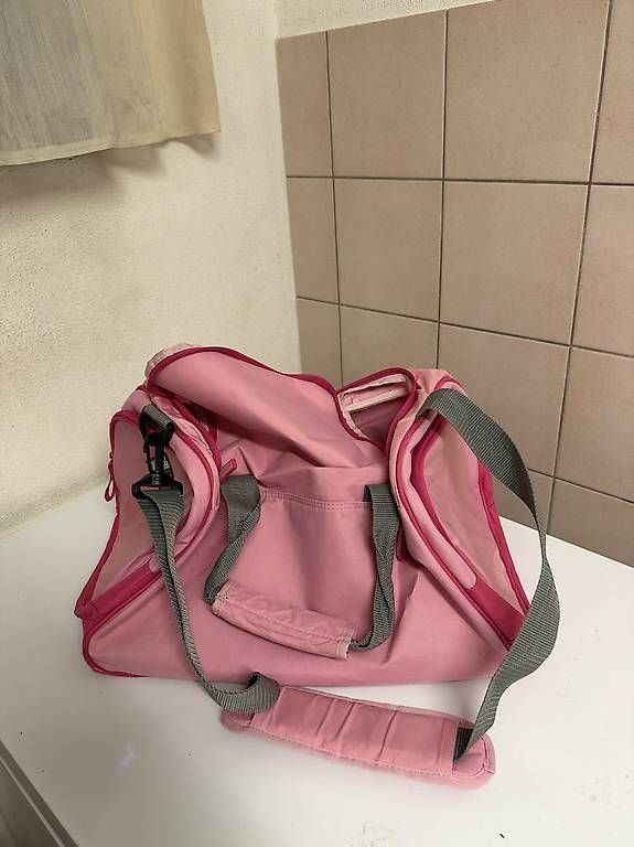 Taschen: Puma borsone sport  – Neu und originalverpackt aus Gorduno von deesssiree 2