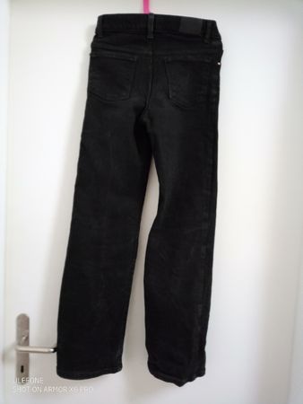 Schicke, schwarze Jeans von ONLY, Grösse 146.