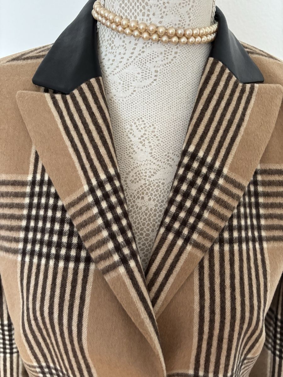 Basler Giacche: Blazer Basler Gr. 38 100% Kamelhaar – Usato da Winterthur venduto da san_wd8j 1