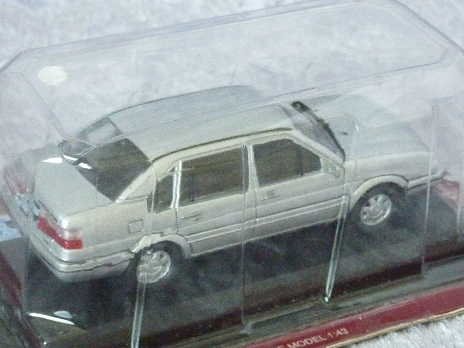 Volkswagen Modellini d'auto: VW Santana Shanghai  1:43 – Nuovo e nell'imballaggio originale da Dürrenäsch venduto da modellautos4you 3