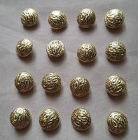 16 Metallknöpfe goldfarben, 13 mm.