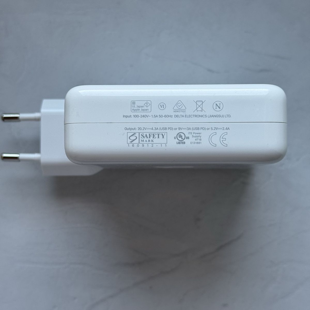 Apple Caricabatterie: Apple 87W USB-C Power Adapter – Usato da Rümlang venduto da Oleksii_Filatov 3