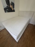Boxspringbett mit weissem Kunstleder 140x200 von Pfister