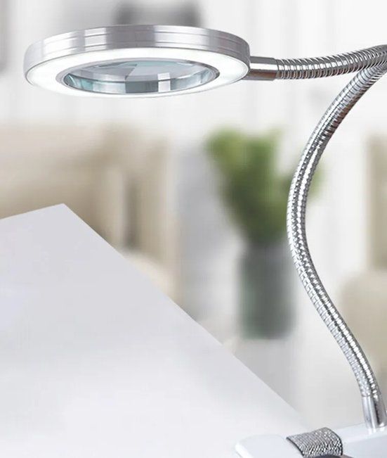 Altro per Ottica: LED Lupenleuchte mit Klemme 8X – Nuovo e nell'imballaggio originale da Châtelaine venduto da topshop.switzerland 1