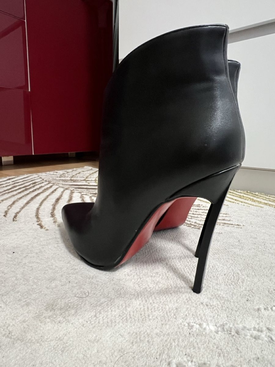 Scarpe da donna: Herbststiefelette – Usato da Schänis venduto da dia_27dk 1
