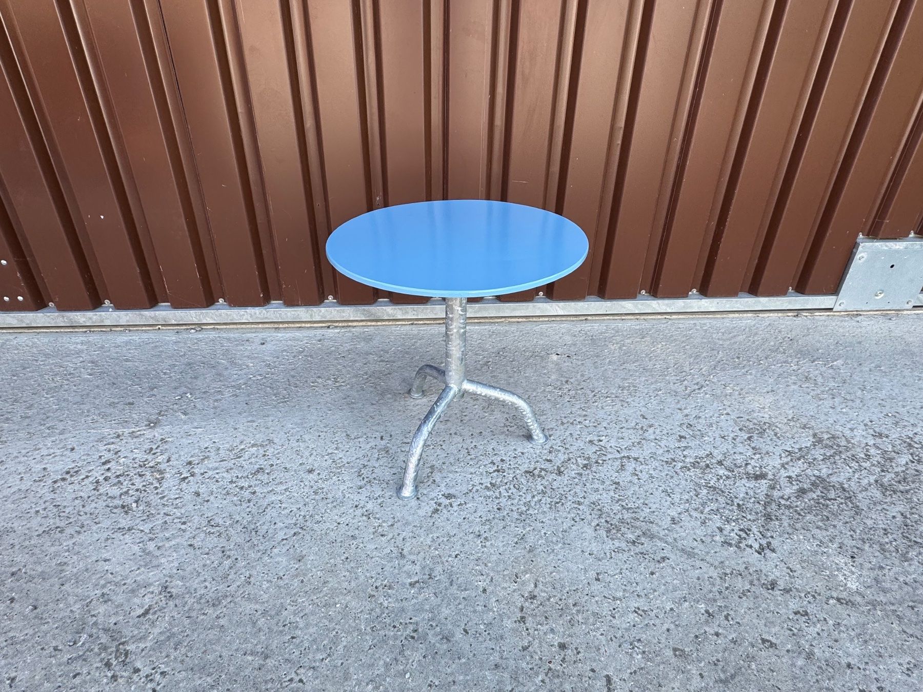 Tavoli: Lounge Gartentisch kipbar – Usato da Buch am Irchel venduto da alinea11 2