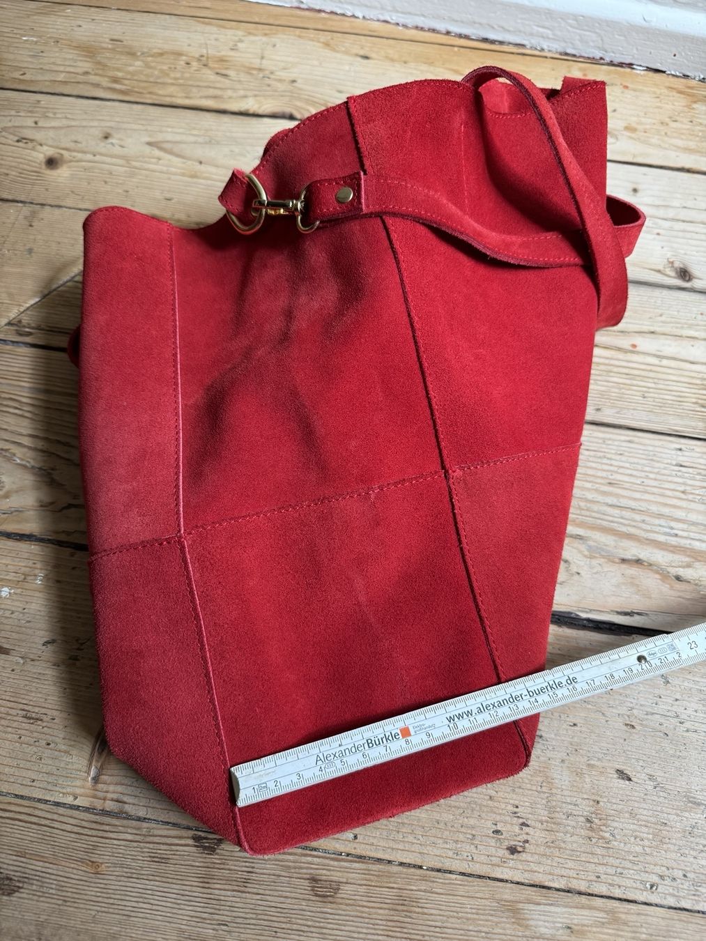 La Garçonne Taschen für Damen: Wildledertasche von Garçonne – Gebraucht aus Biel/Bienne von lalilullu 7
