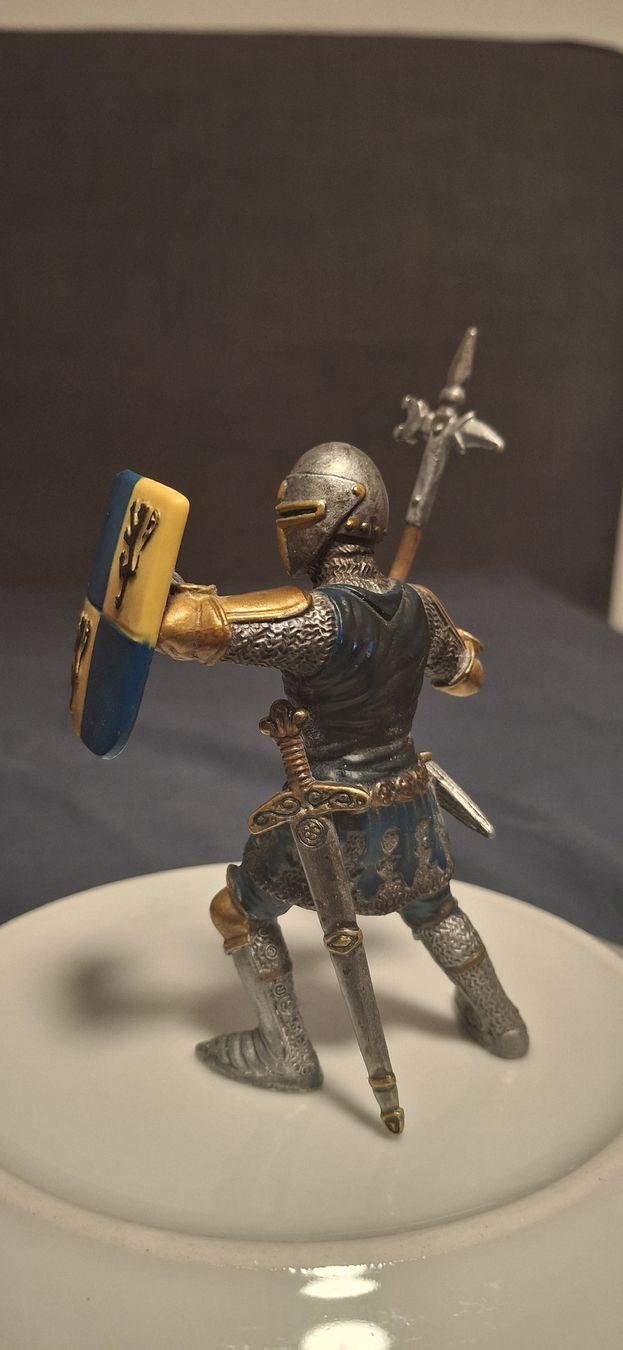 Statuette: Ritter Figur – Usato da Worb venduto da jbu_j8np 4