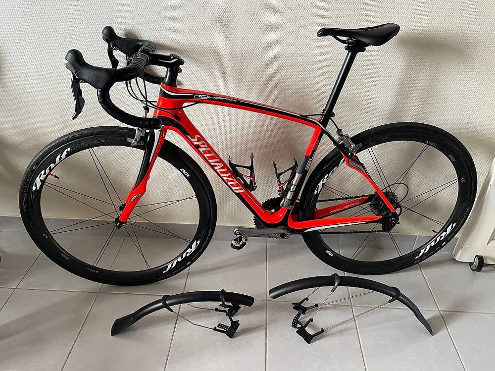 Specialized Vélos: Specialized Roubaix Expert Carbone / T51 / 7,2kg – D'occasion à Lausanne par pery.mw 1