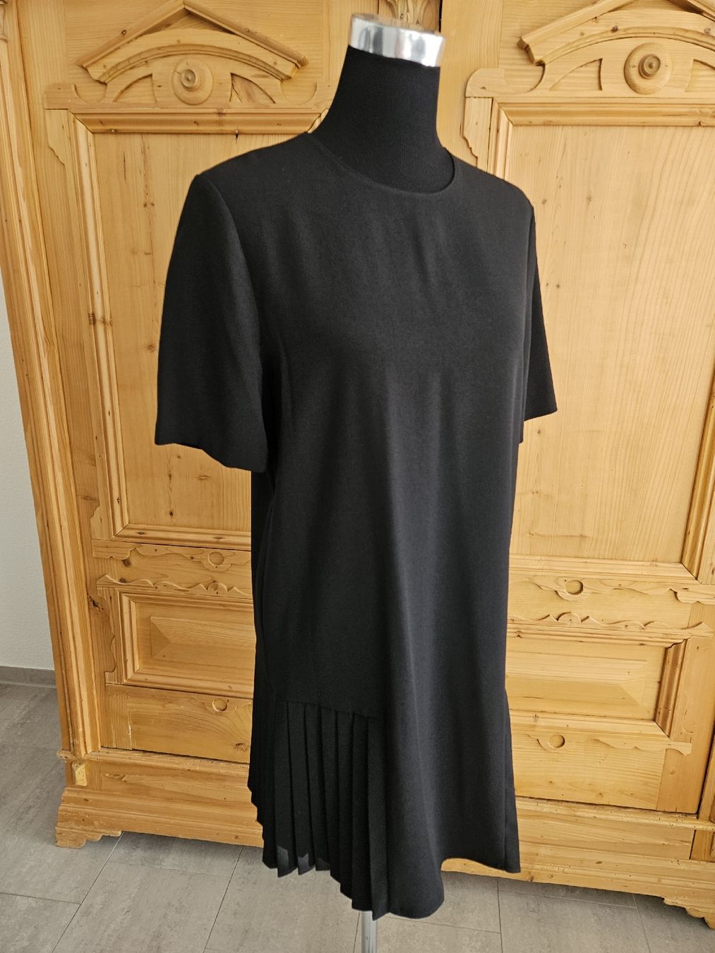 Zara Kleider: schönes Kleid, Zara – Neu (gemäss Beschreibung) aus Wiesendangen von Sinhuk 1