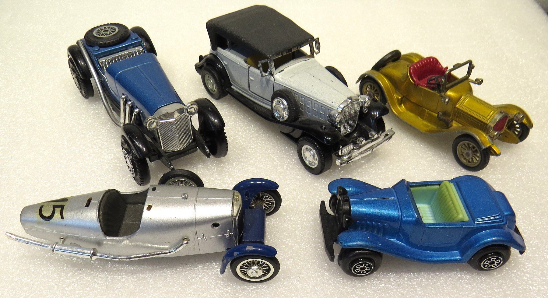 Modellini d'auto: Oldtimer Modellauto Schrottplatz für Bastler – Difettoso da Ettingen venduto da campione_1 1