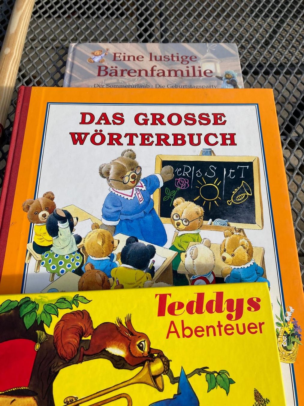 Libri: 5 Kinderbücher und eine Kinderschaufel (Weihnachtsgeschenk) – Usato da Buttikon SZ venduto da FlohmarktParadies 2