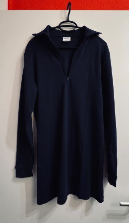 Chemise à col roulé bleu foncé 100% cotton - taille M