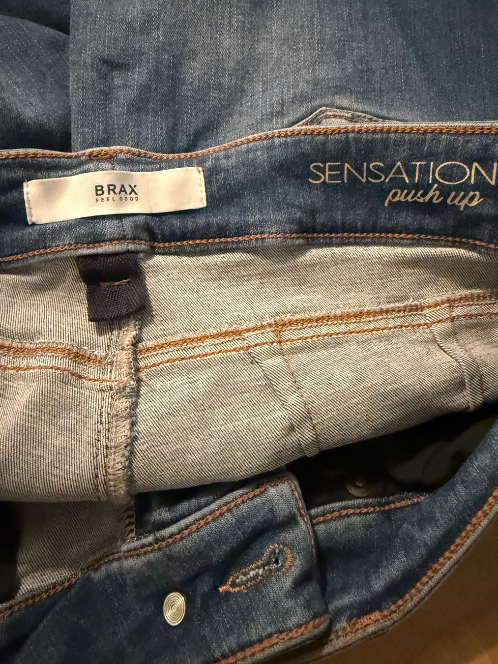 Brax Pantaloni: BRAX DAMENHOSE – Usato da Zürich venduto da heb_c9cj 2