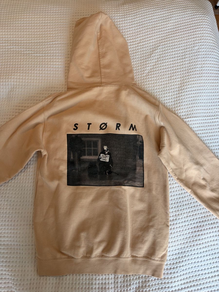 Maglioni & Felpe: Beiger Storm hoodie – Usato da zürich venduto da iri_mk8t 3
