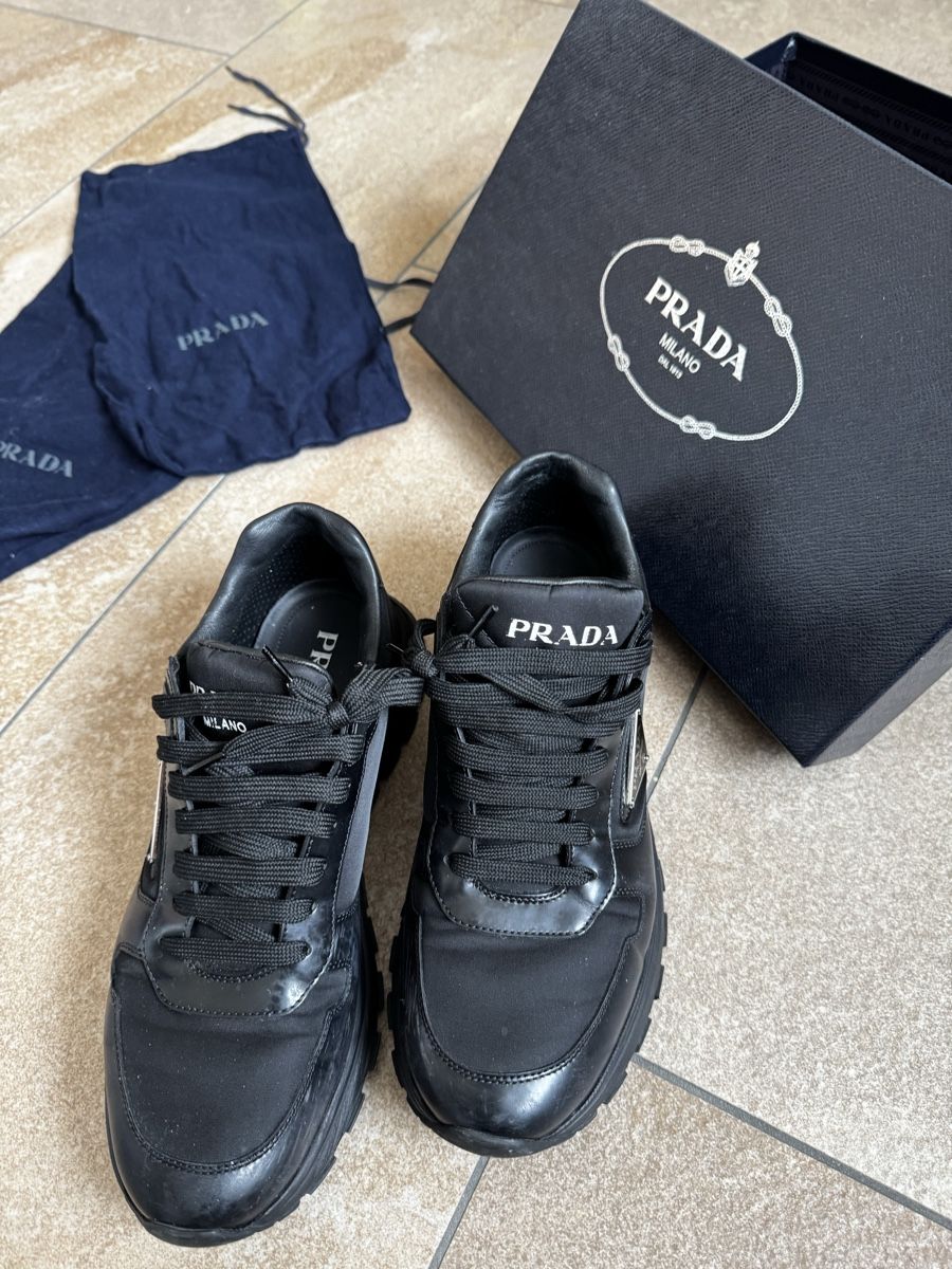 Prada Scarpe da uomo: Prada Baskets unisex- Taille 41 – Usato da Martigny venduto da ber_tdz7