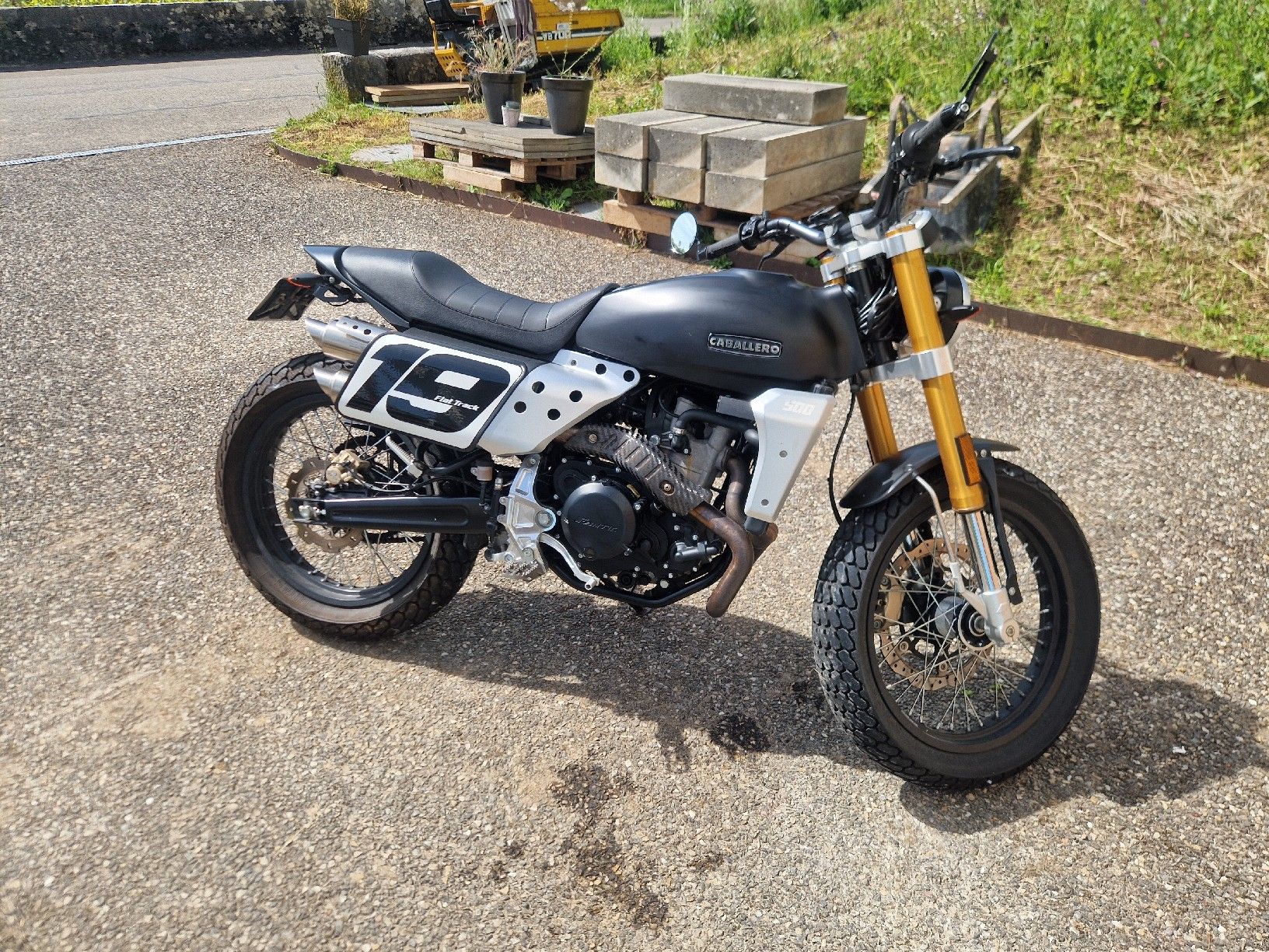 Fantic Autres: Fantic Caballero 500 Flat Track – D'occasion à Twann par mat_k6y8