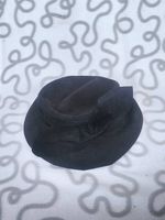 Samthüte zur Tracht