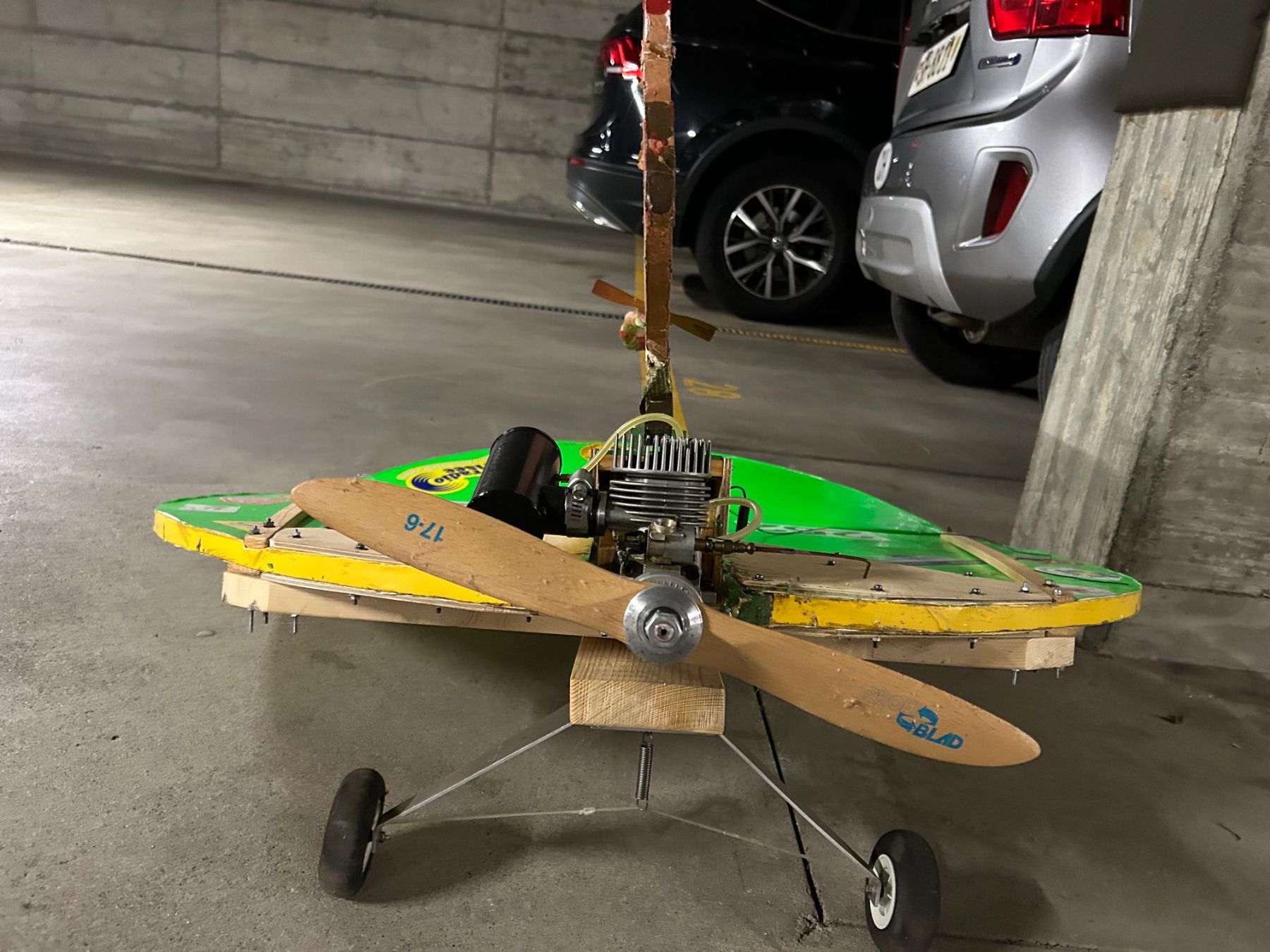 RC Kits de montage: Flying pic on a disc – D'occasion à Schaffhausen par Gloeoenli 1