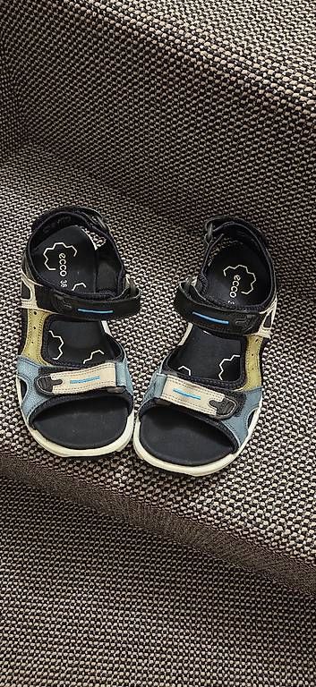 Scarpe per ragazzi: Ecco Sandalen Gr 36 – Usato da MUTTENZ venduto da cod_8p5k