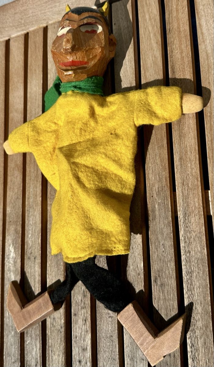 Poupées: Teufel Kasperlitheater-Handpuppe – D'occasion à Kleindöttingen par lau_k778 3