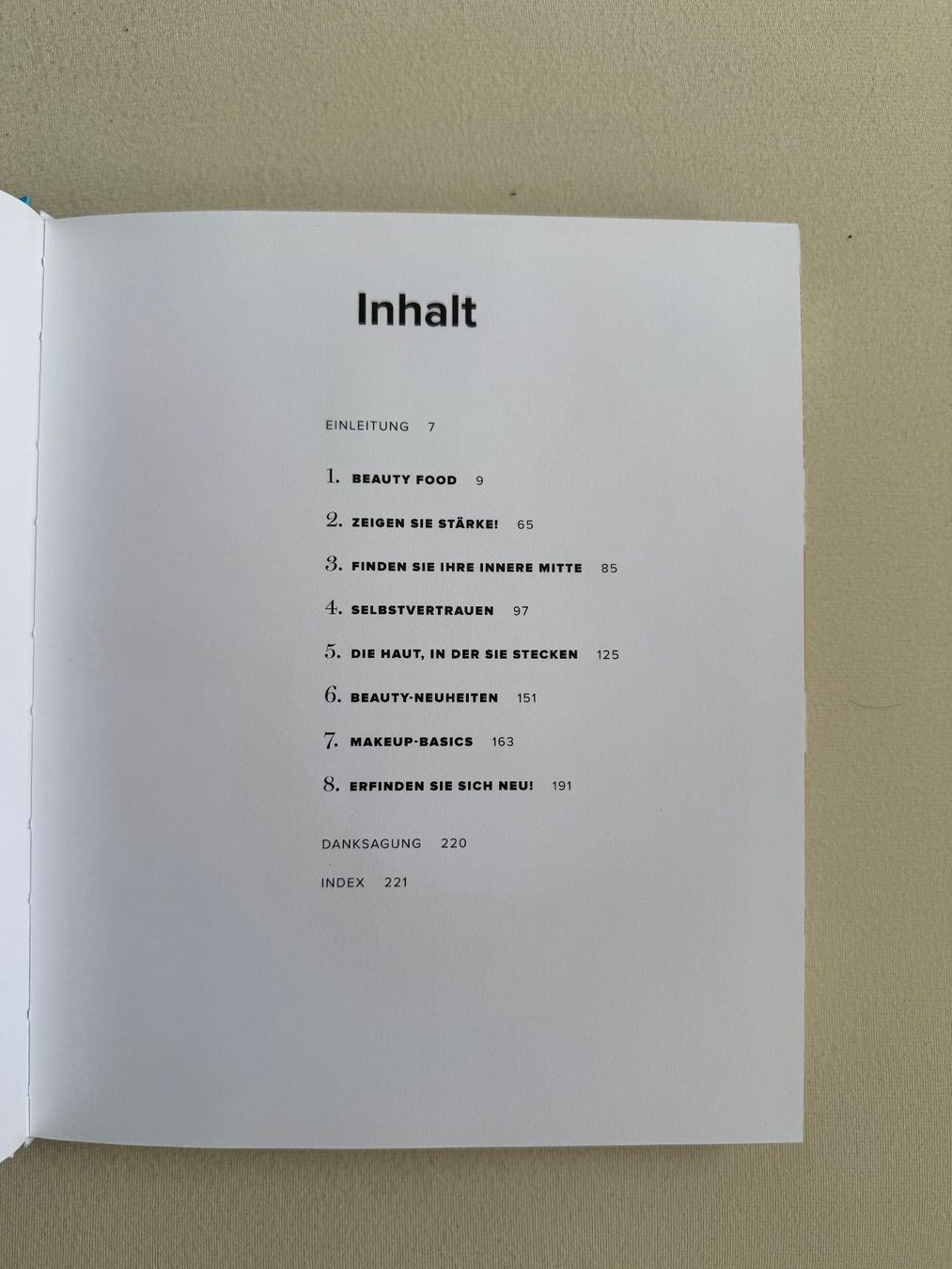 Libri: Bobbi Brown Beauty Buch – Usato da Zürich venduto da pat_rx9j 4