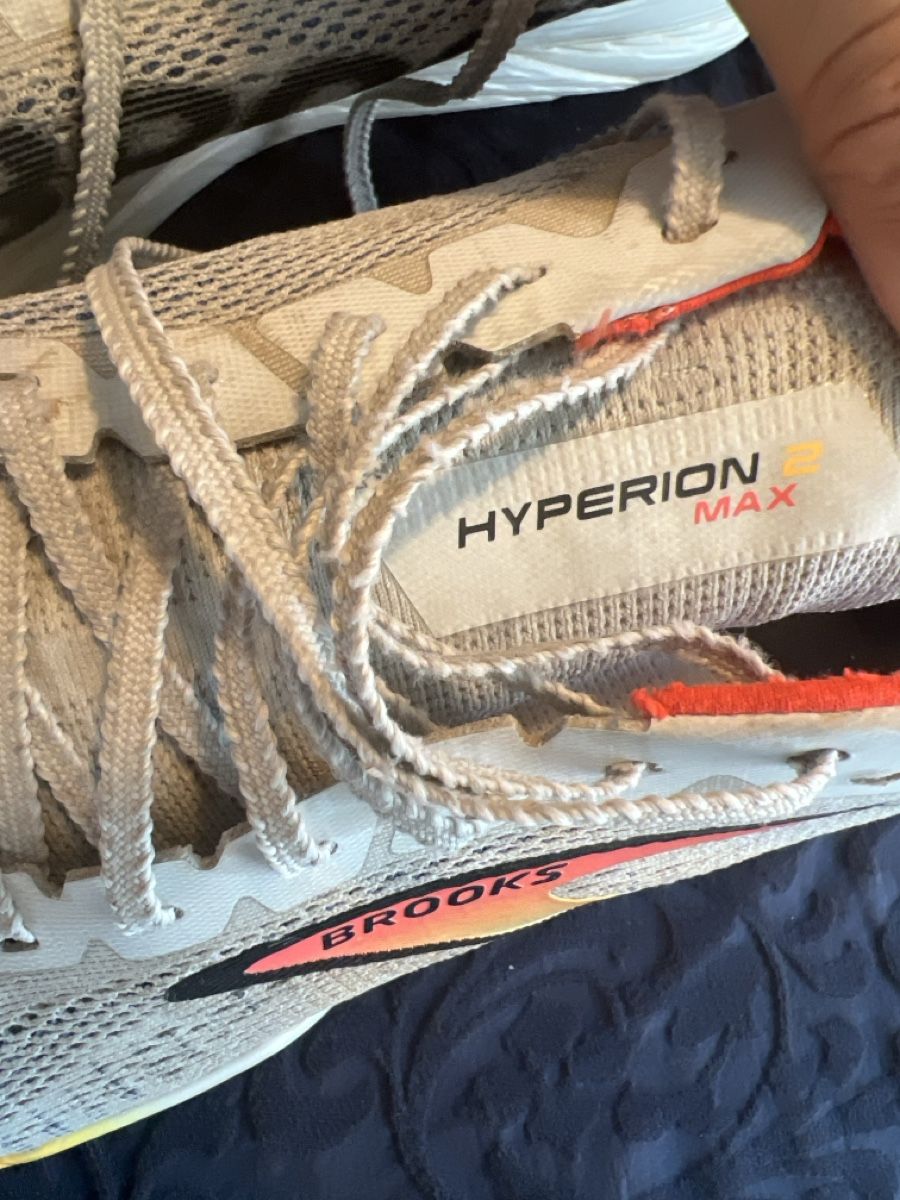 Brooks Chaussures hommes: Brooks Hyperion 2 Max Laufschuh Herren Grösse 46 gebraucht – D'occasion à Zürich par luc_tx6w 7