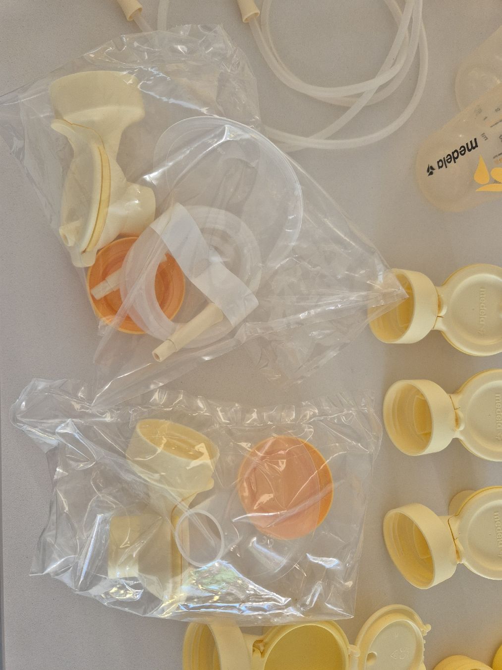 Medela Accessori per l’allattamento: Medela PersonalFit Plus Doppelpumpset – Usato da Werdenberg venduto da Bivo 1