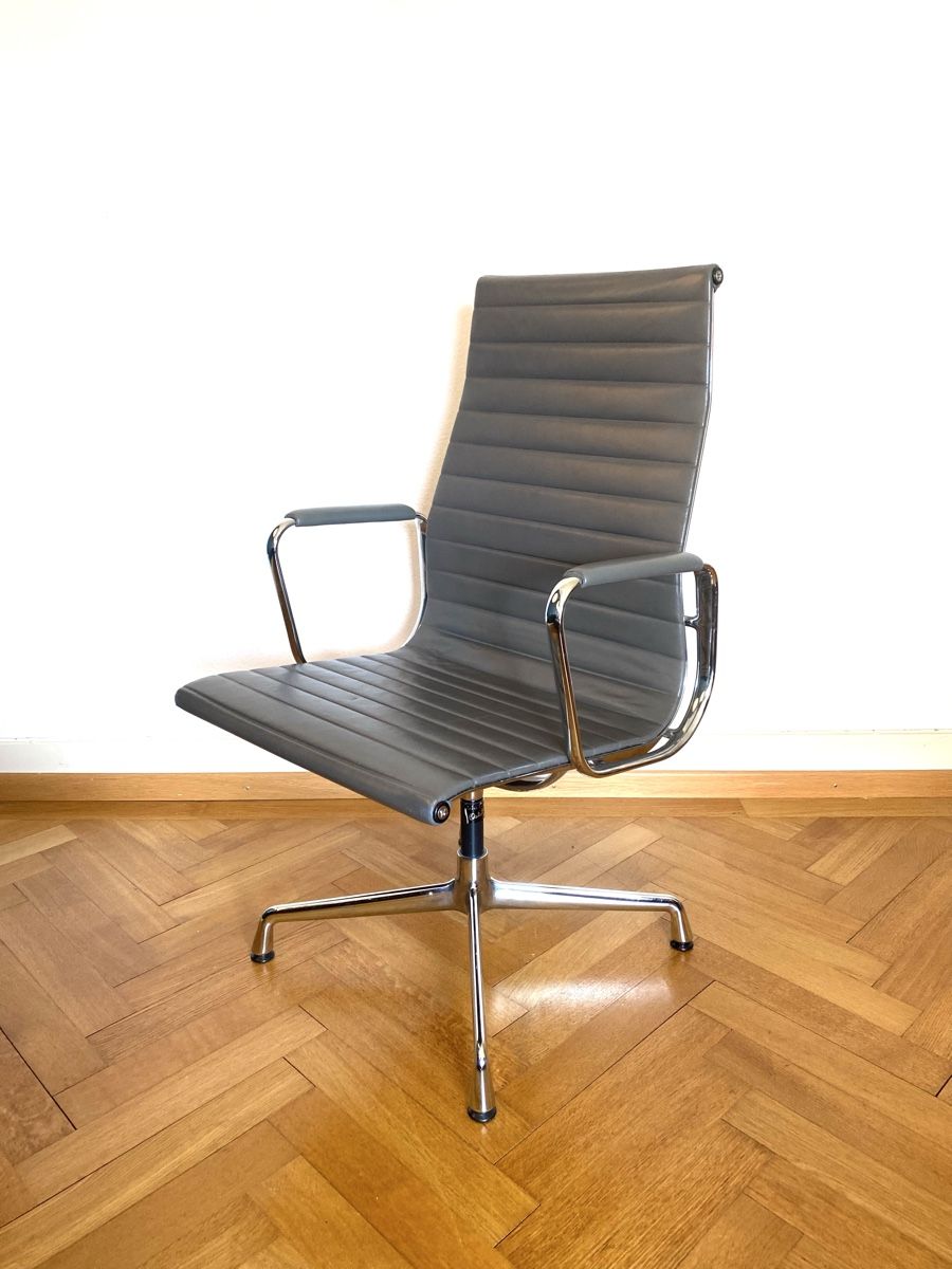 Vitra Sessel: Design Sessel Chair Vitra EA 112 – Gebraucht aus Olten von sportwelt 5
