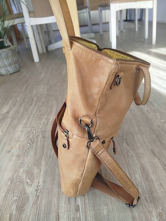 Borse da donna: Tasche, aus echtem Kalbsleder – Usato da Reichenbach im Kandertal venduto da sch_gzp5 1