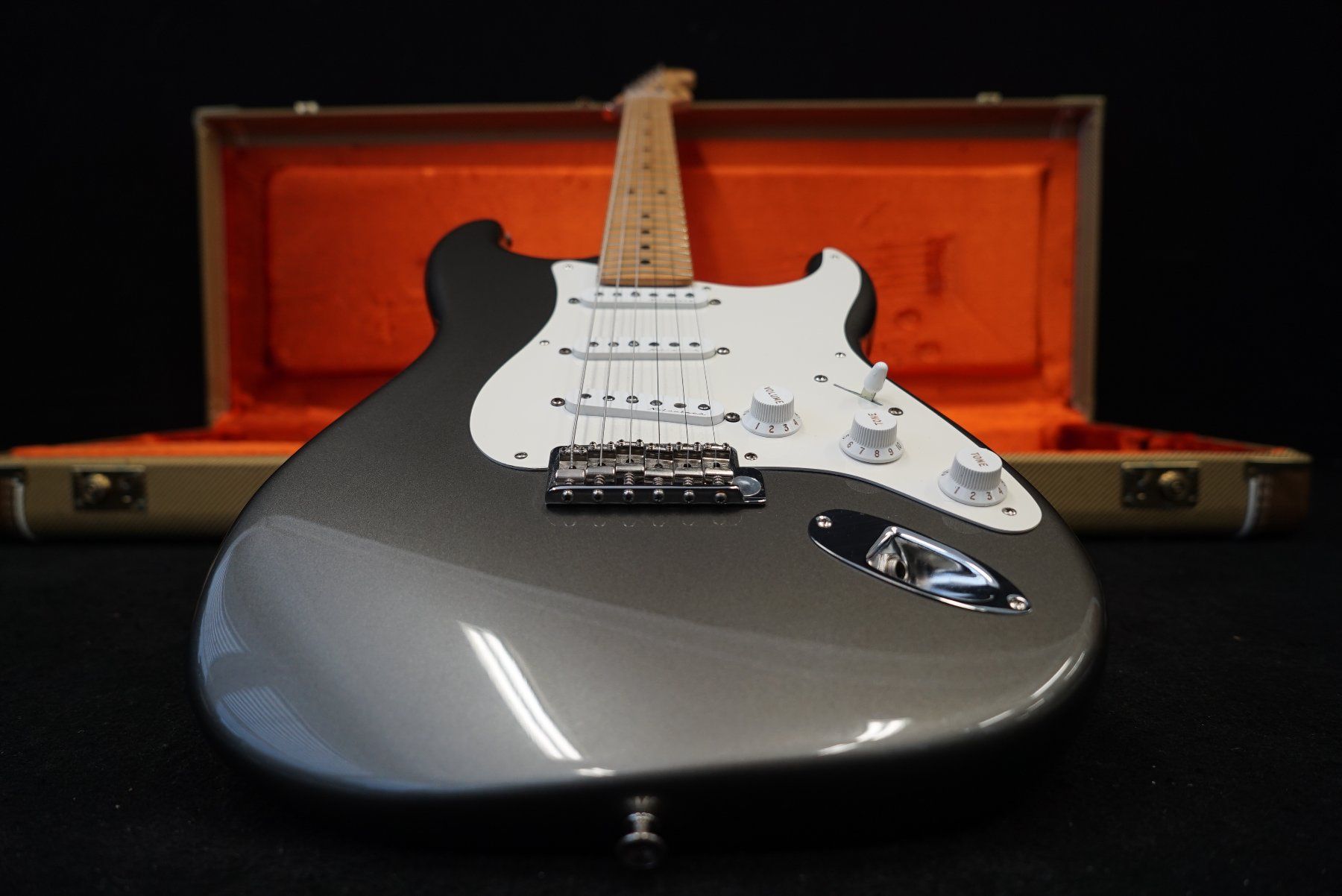 Fender Musikinstrumente: Fender Stratocaster Eric Clapton Artist Series  2013 Koffer – Gebraucht aus Ortschwaben von Musictrade 1