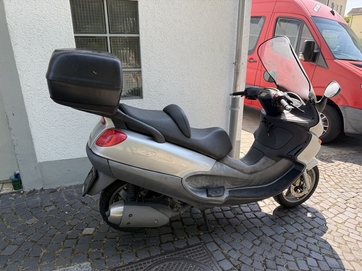 Piaggio Scooter: Piaggio x9 125 – Difettoso da Oberbüren venduto da kou_xlm8 3