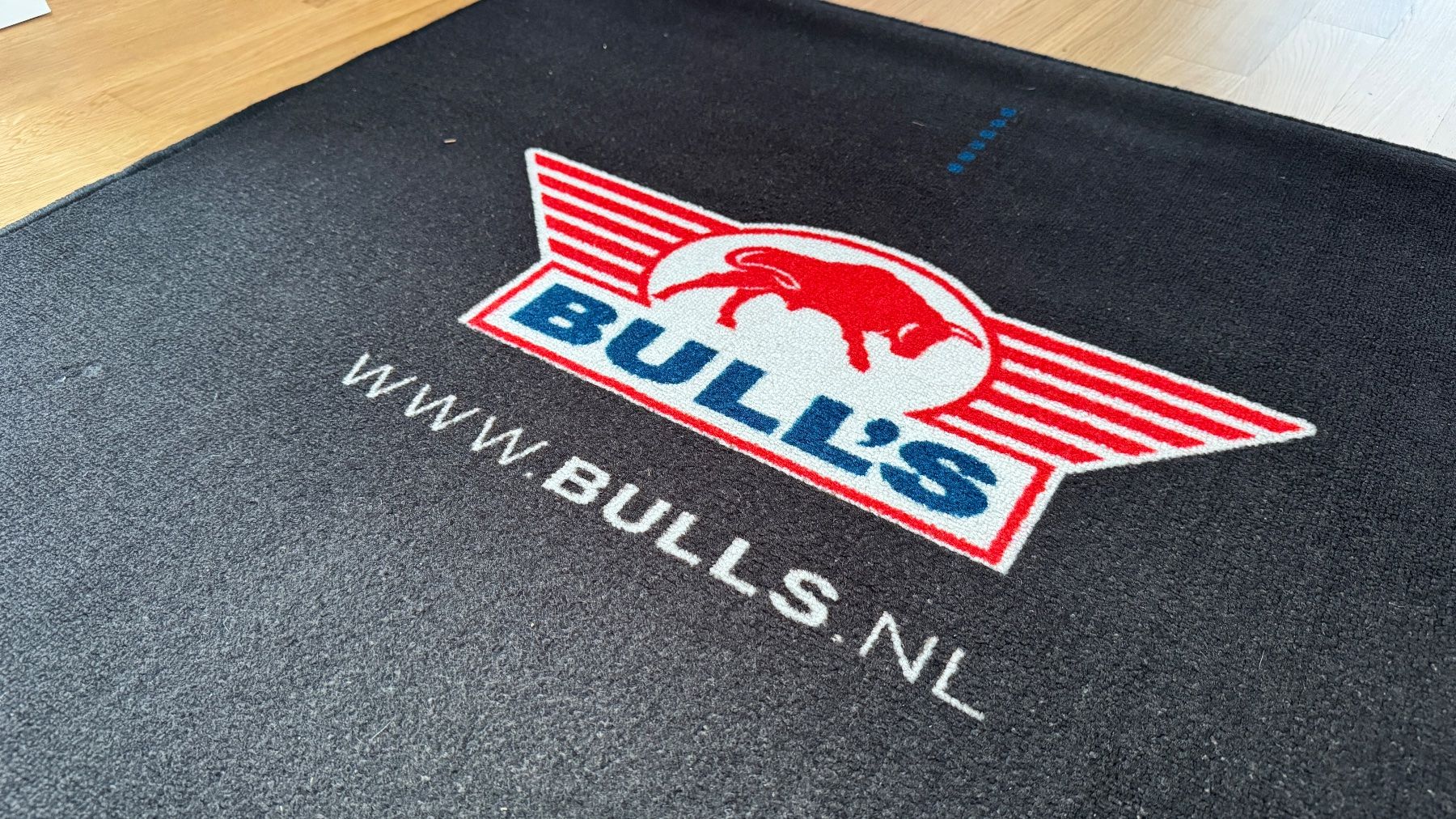 Jeux de fléchettes: Dart Teppich Bulls – D'occasion à Biberist par Phippu83 3