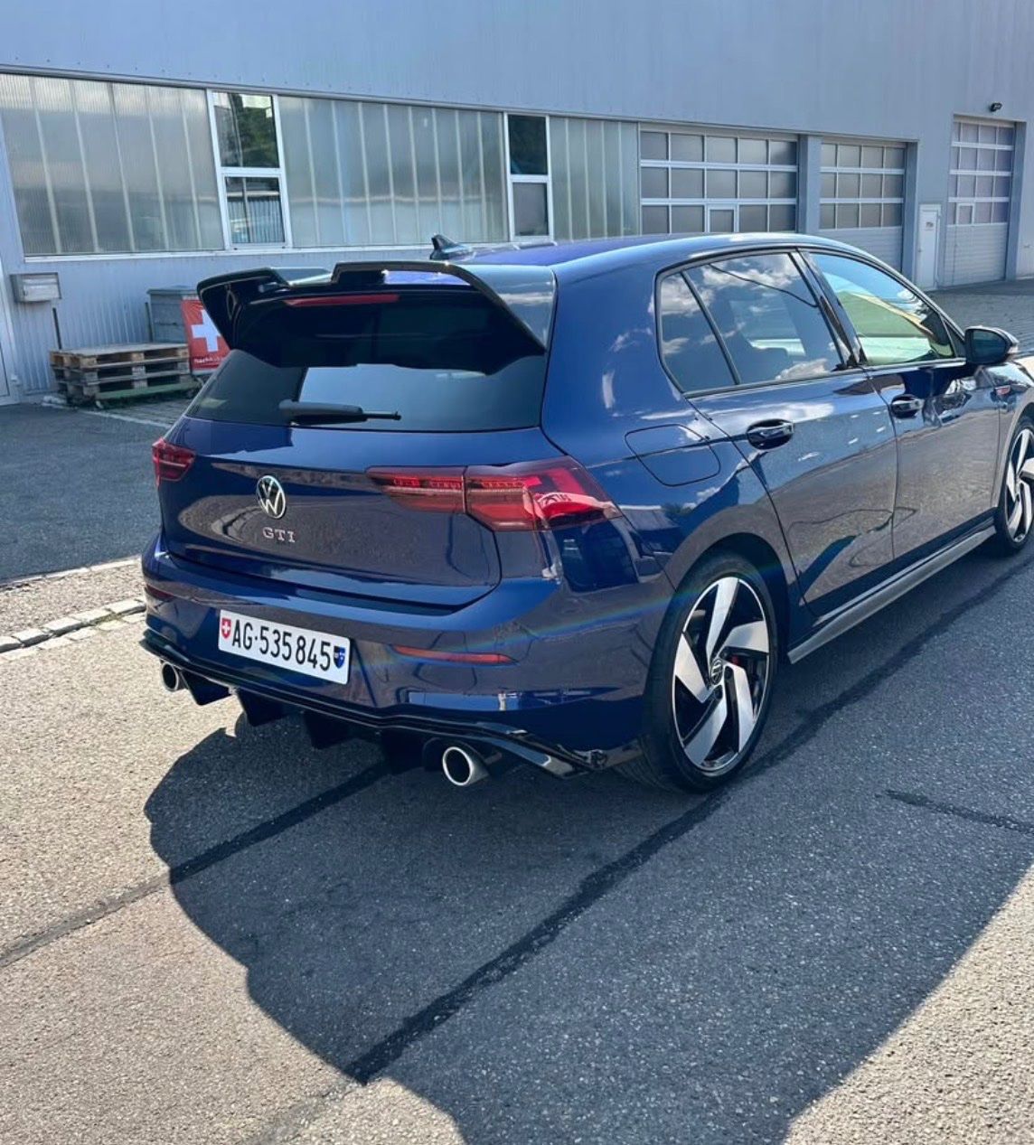VW Automobili: VW Golf 8 GTI  2024 – Usato da Schlieren venduto da C63s_01 3
