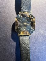 Omax Cristal Uhr