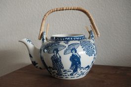 Vintage Teekanne im japanischen Stil, ohne Deckel