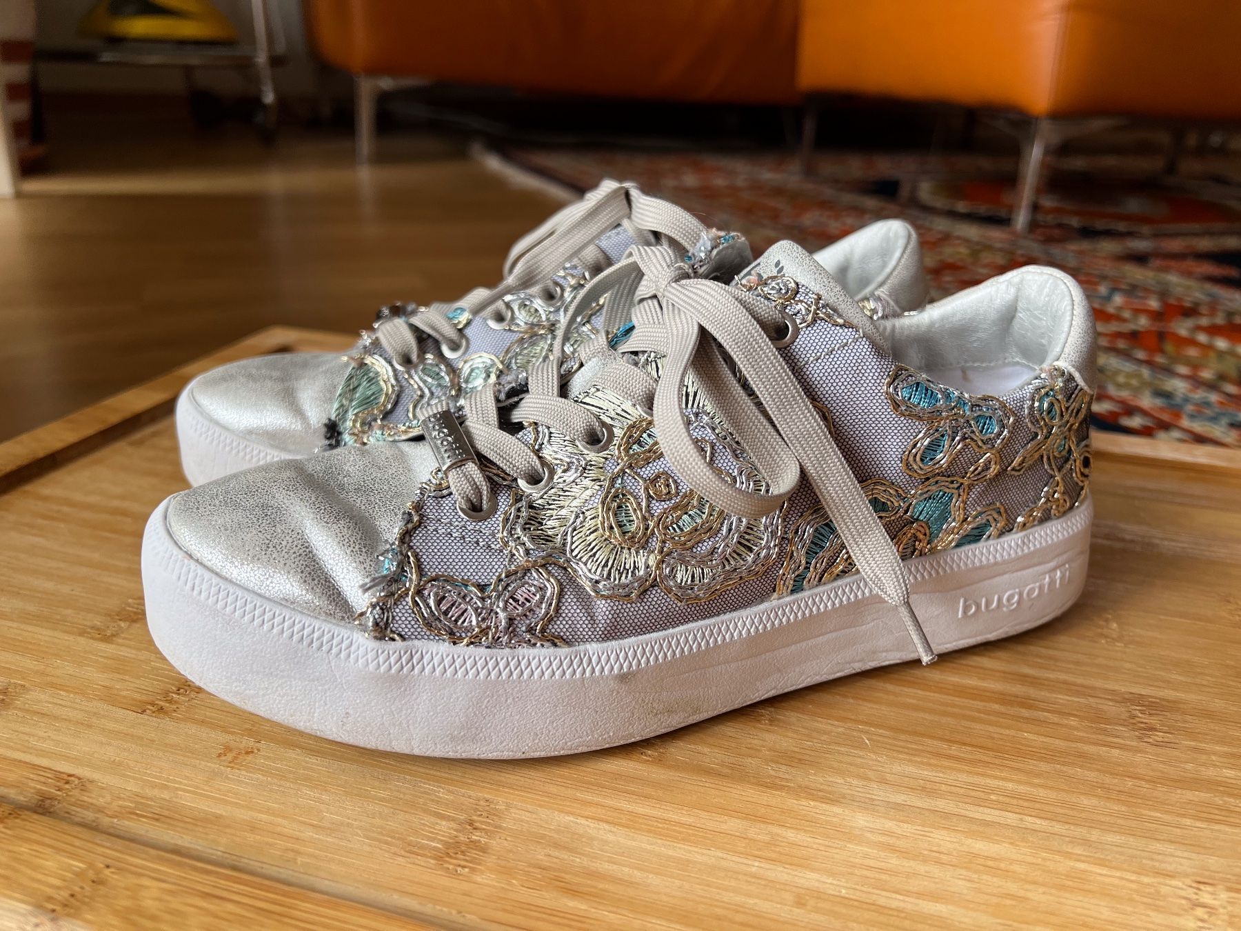 Bugatti Scarpe da donna: Bugatti Schuhe - Einlegesohle aus echtem Leder, Größe 37 – Usato da Tafers venduto da JP911 5