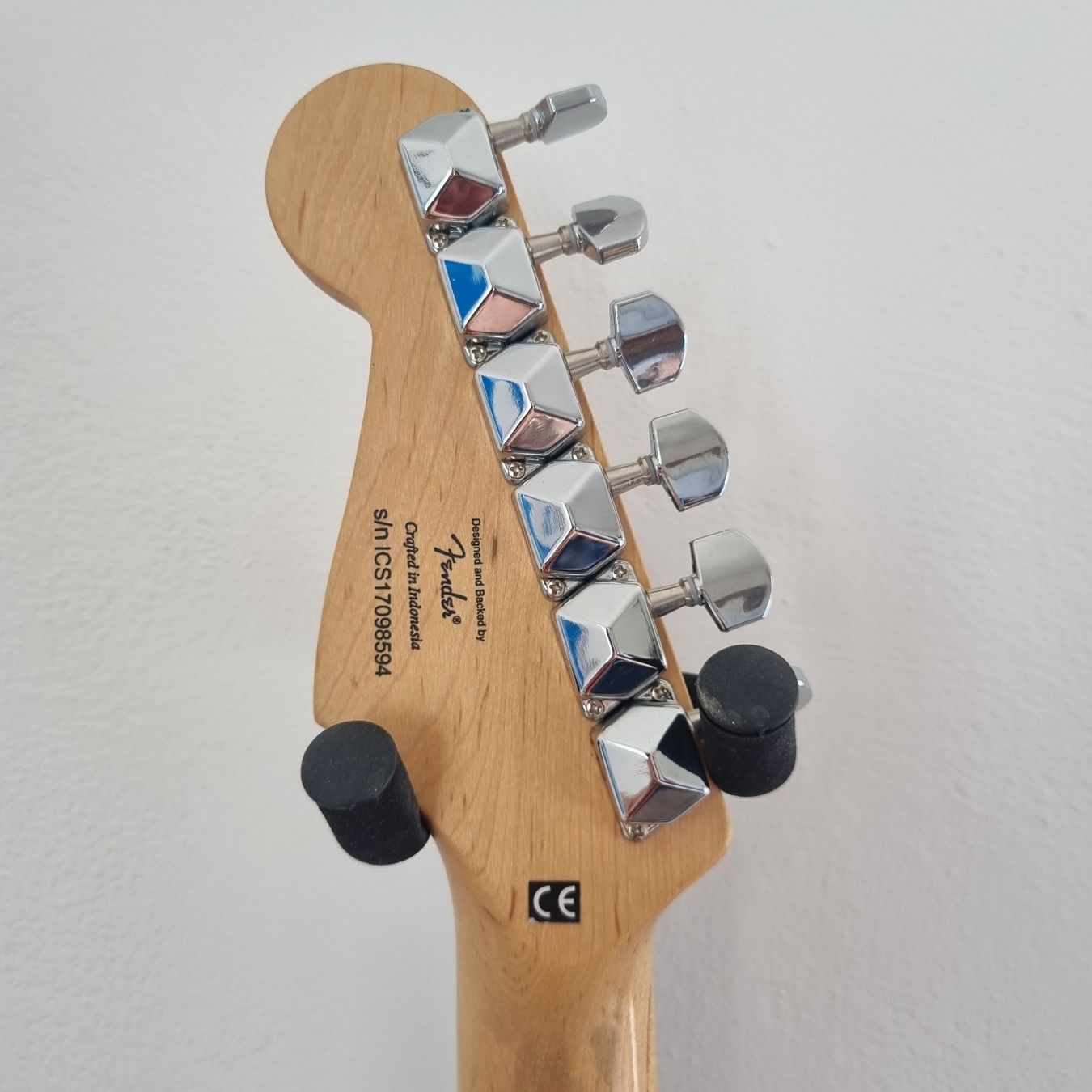 Squier Strumenti musicali: Squier Fender bullet strat – Usato da La Chaux-de-Fonds venduto da rsaunier 3