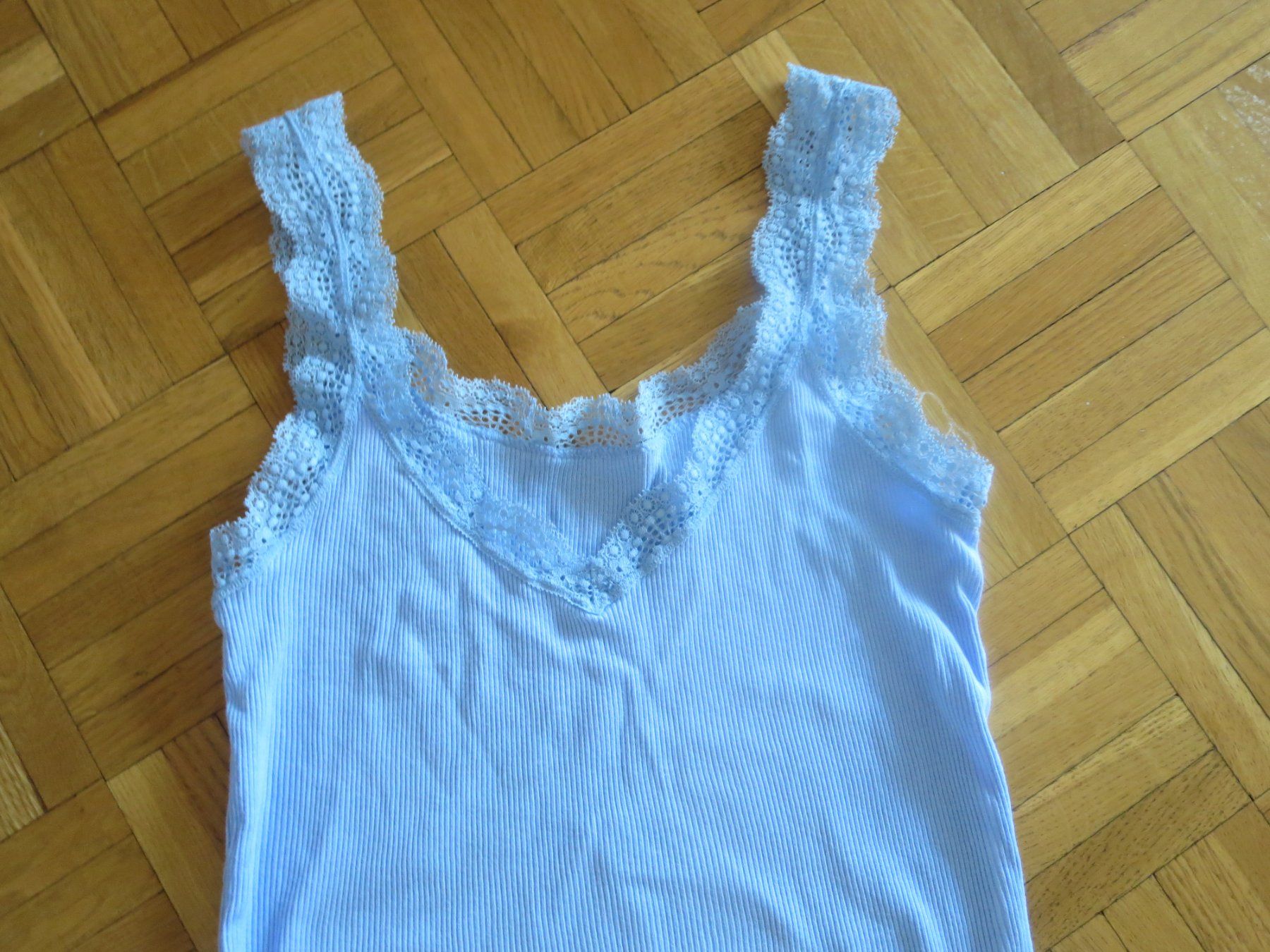 Tops: 3 x Damen Tops /Gr. 36 – D'occasion à Wallisellen par Arvenstube 2