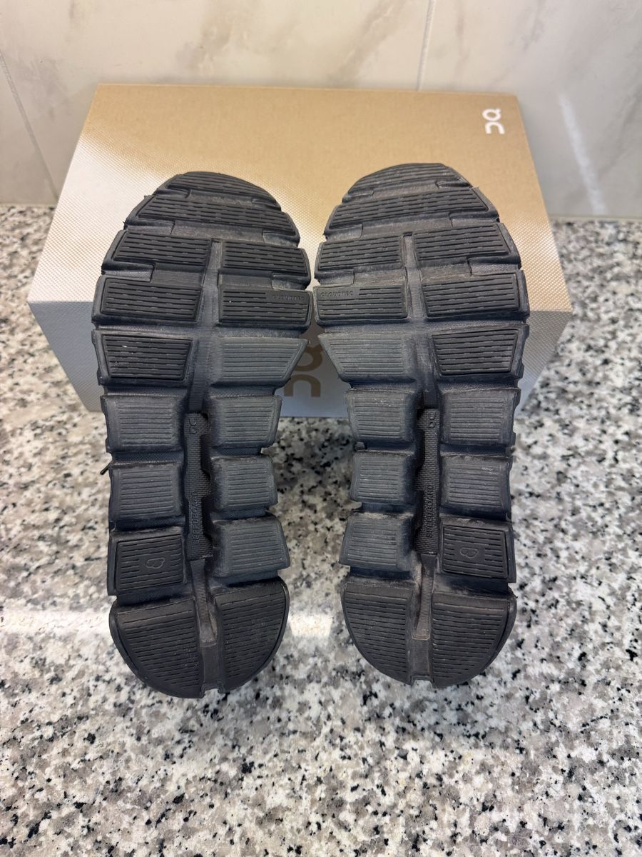 On Scarpe da donna: On Cloud 6 Waterproof 37 -NEU- – Nuovo (secondo la descrizione) da Giubiasco venduto da Ummuhan 3