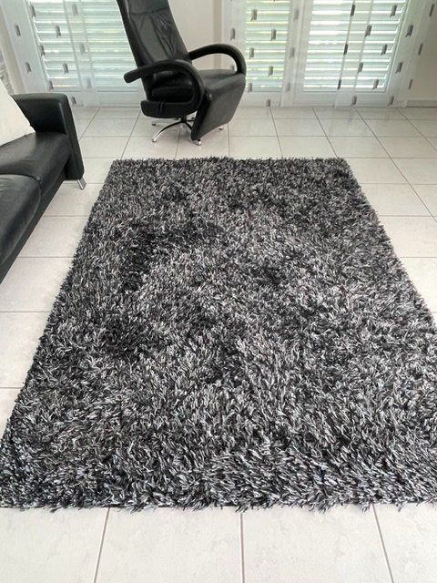 Tappeti: Hochflor Teppich 145 cm x 245 cm – Usato da Adliswil venduto da Odette3