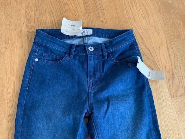 Jeans: Damen Jeans, Gr. 28 / 32 - Neu – Nuovo e nell'imballaggio originale da Beromünster venduto da msklef 3