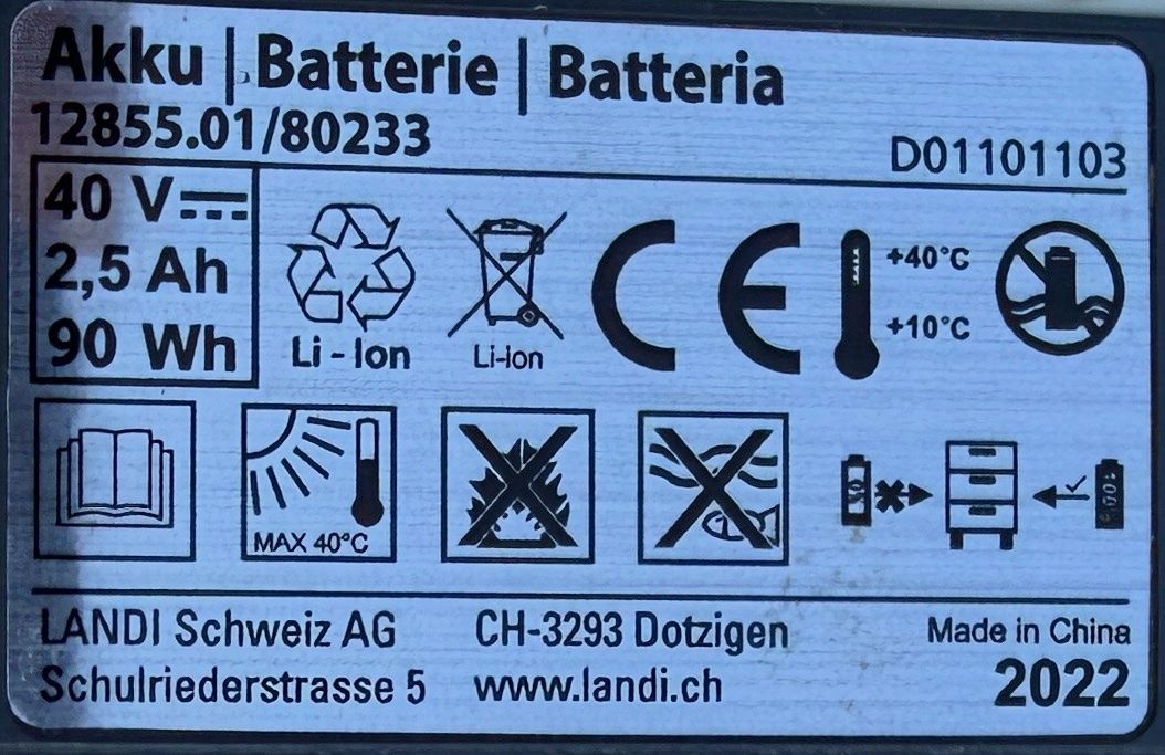 Caricabatterie: Landi OKAYLadegerät & Akku – Usato da Biel-Benken (bei Basel !!!!) venduto da greppy 2