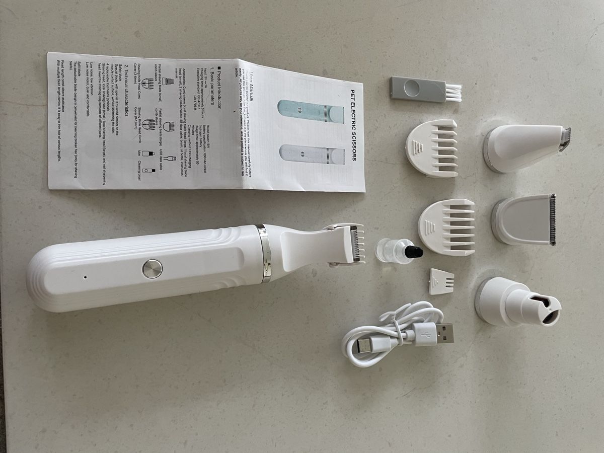 Prodotti per la cura & articoli per la pulizia: Tondeuse sans fil pour animaux – Nuovo (secondo la descrizione) da Treyvaux venduto da Jujud
