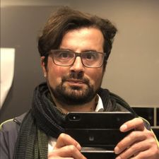 Profile image of hum_qz2q